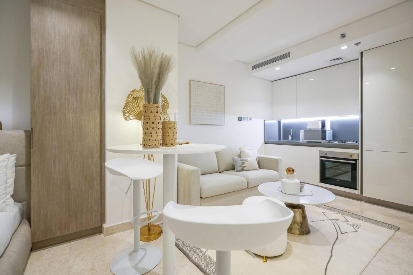 Апартаменти Glamorous Studio! Walk To Burj Khalifasleep 3! Дубай